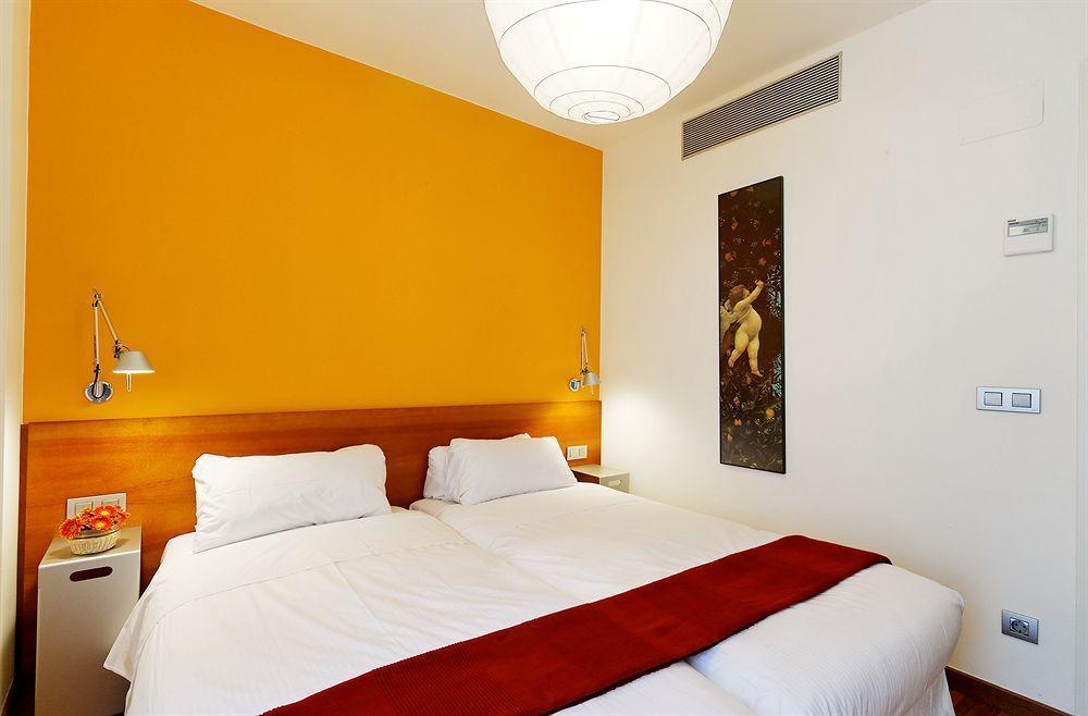 Inside Barcelona Apartments Mercat Экстерьер фото