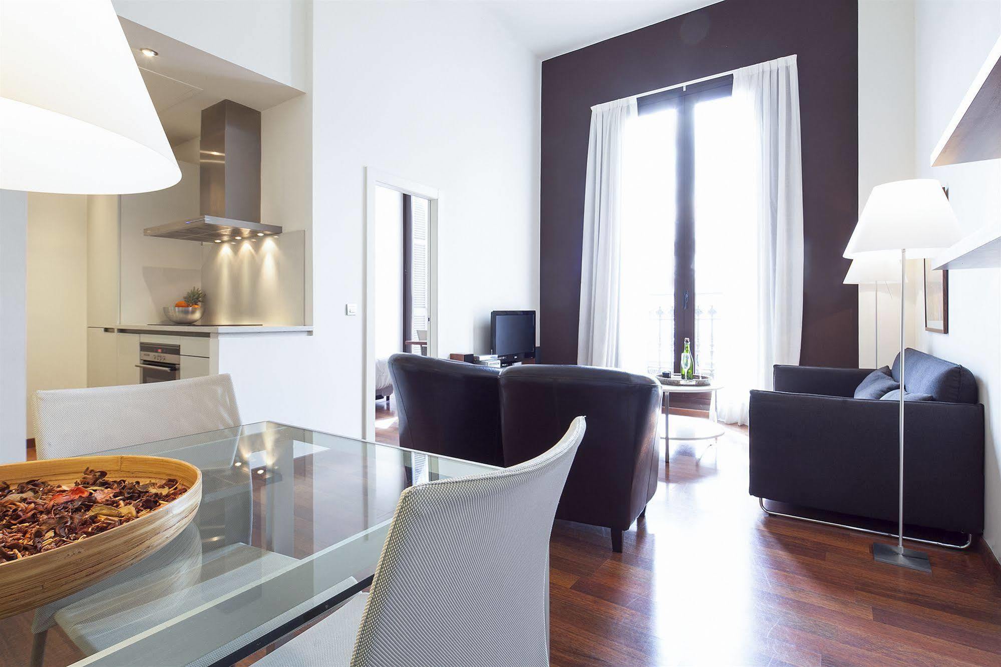 Inside Barcelona Apartments Mercat Экстерьер фото