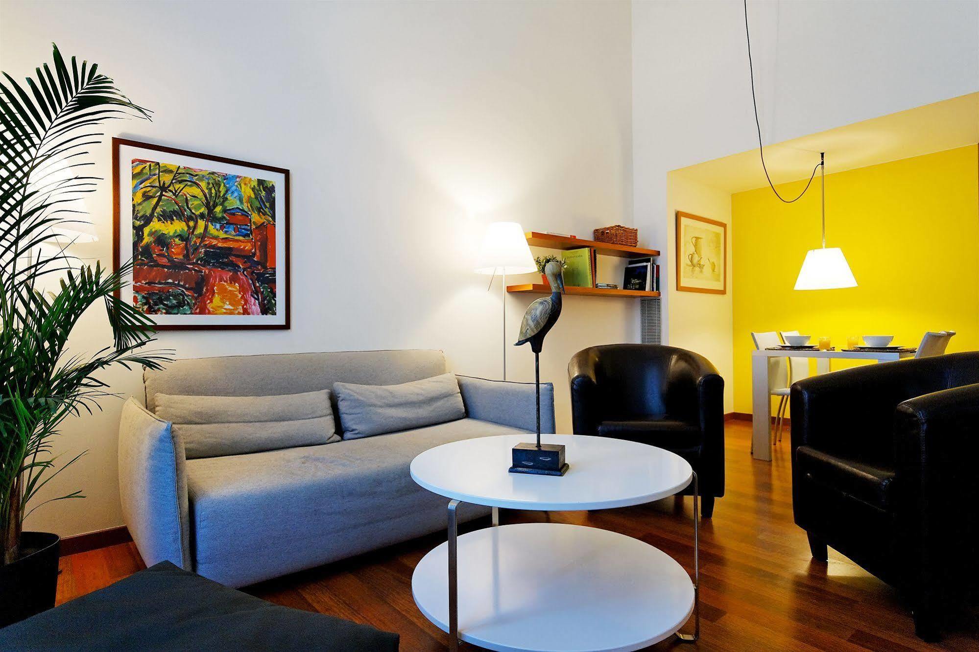 Inside Barcelona Apartments Mercat Экстерьер фото