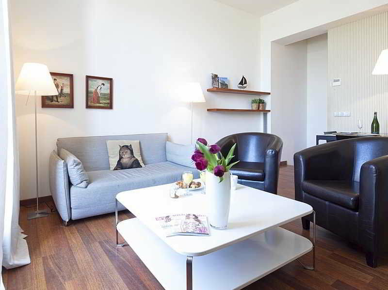 Inside Barcelona Apartments Mercat Экстерьер фото