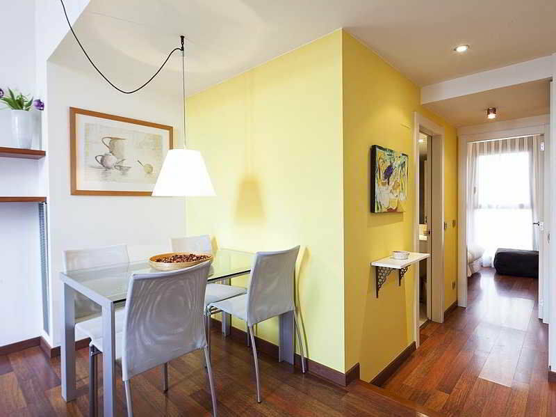 Inside Barcelona Apartments Mercat Экстерьер фото