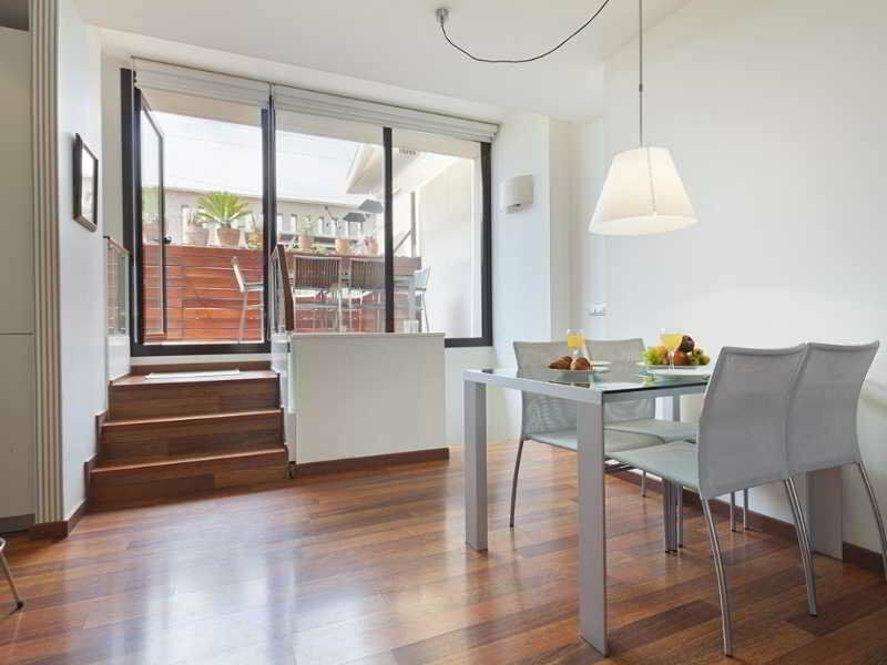 Inside Barcelona Apartments Mercat Экстерьер фото