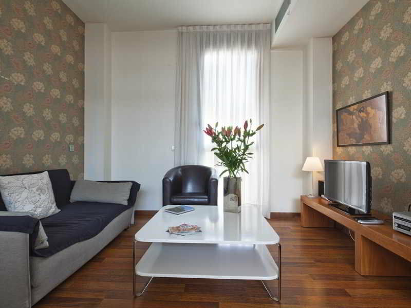 Inside Barcelona Apartments Mercat Экстерьер фото