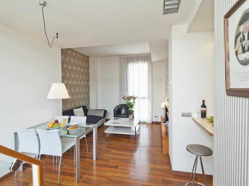 Inside Barcelona Apartments Mercat Экстерьер фото